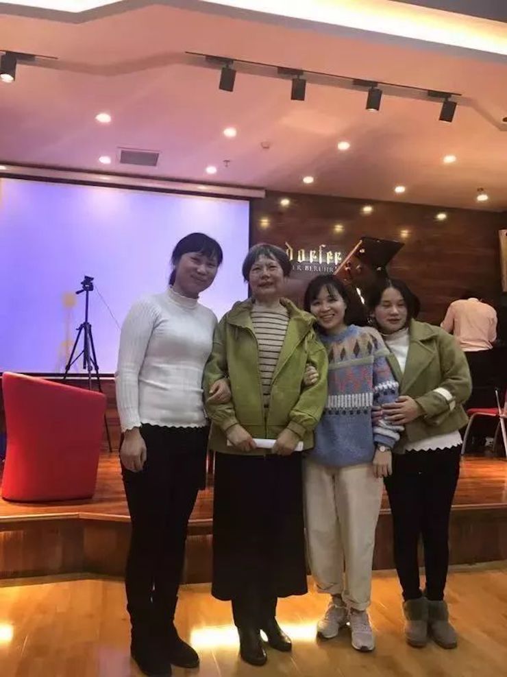 BJL平台特邀艺术家白志娴