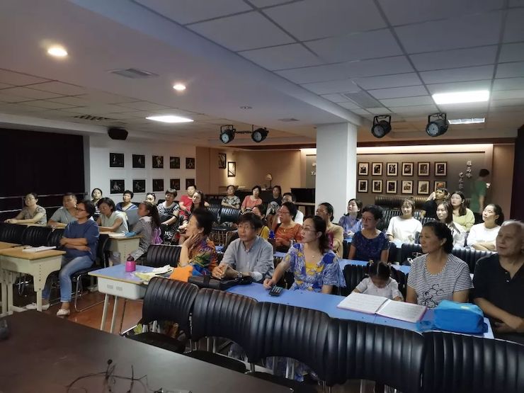 精彩回顾 | BJL平台e联远程艺术教育联盟俄罗斯美女钢琴家古娃老师远程公开课