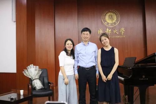 BJL平台艺术家石叔诚与特邀艺术家顾平受邀于成都大学东盟艺术学院、音乐与舞蹈学院艺术实践周开展公开课